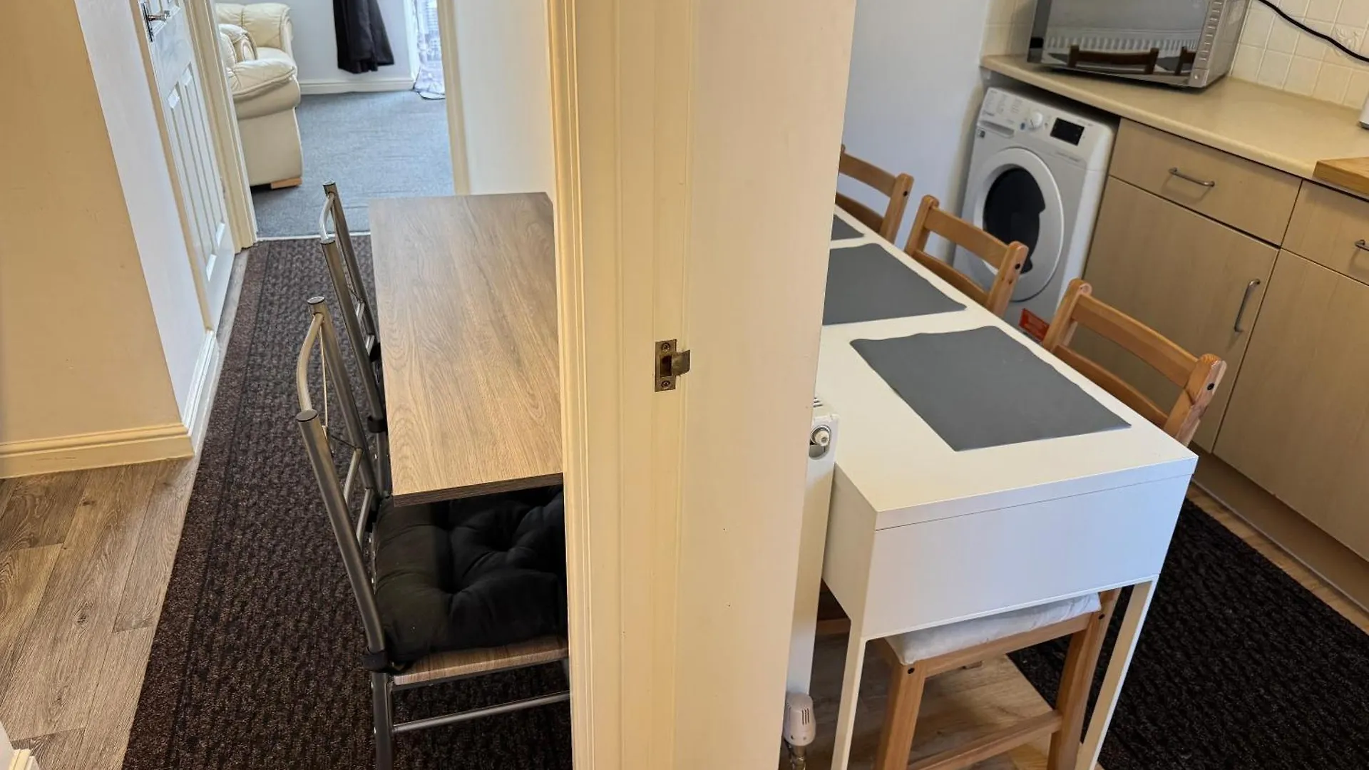 Stony Apartment House Doncaster 0*,